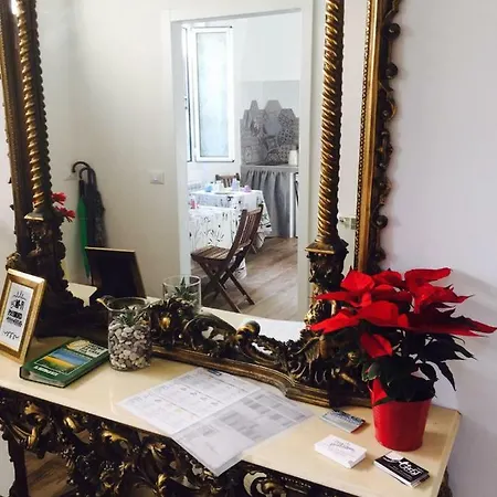 Il Leone Bianco Bed & Breakfast Albenga