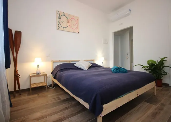 Il Leone Bianco Oda ve Kahvaltı Albenga