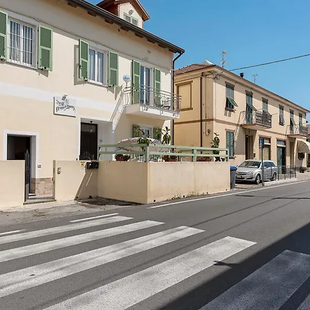 Il Leone Bianco Gasthuis Albenga
